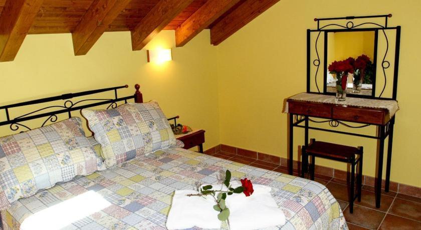 Apartamentos Rurales La Vina Cangas de Onis Bagian luar foto