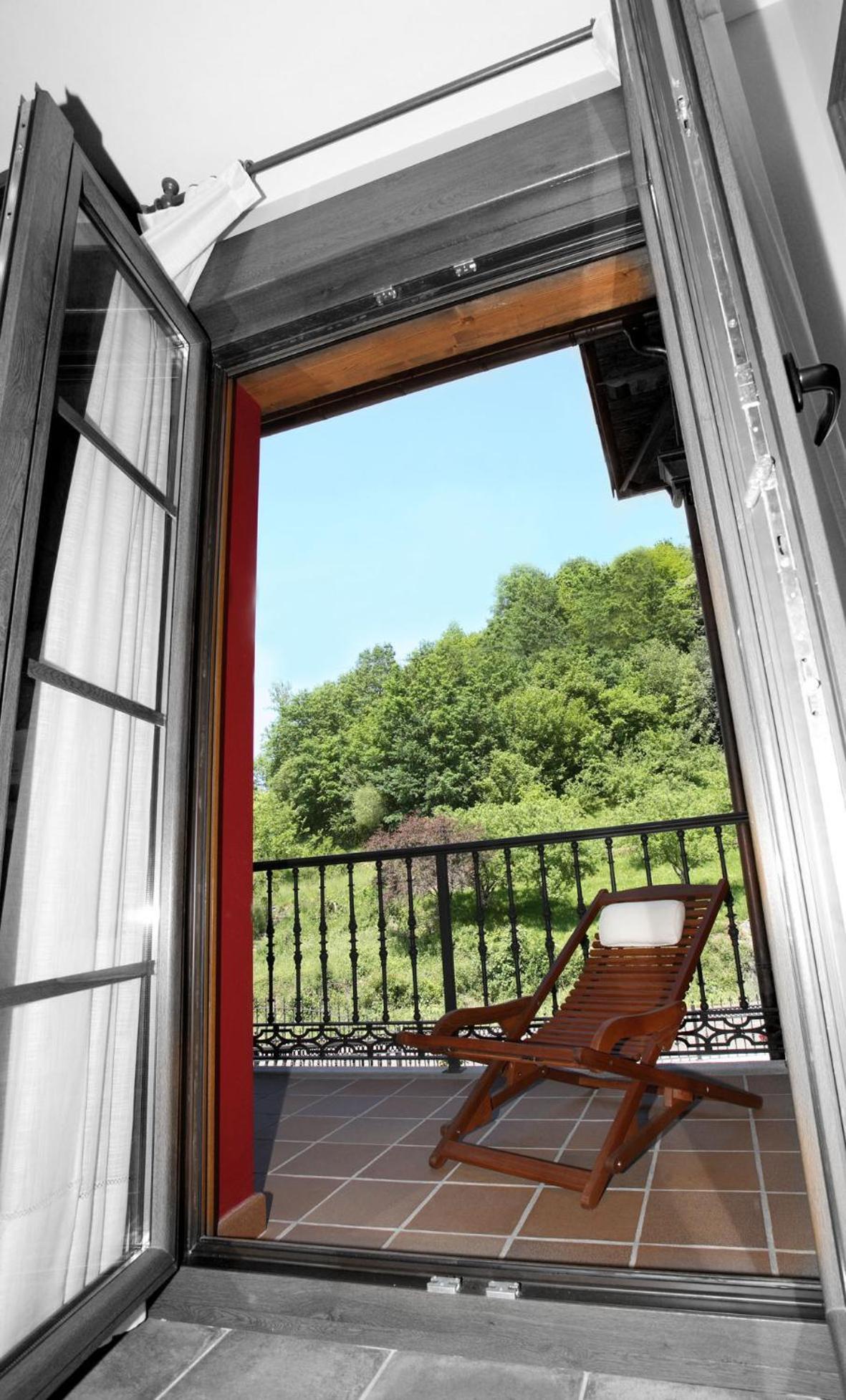 Apartamentos Rurales La Vina Cangas de Onis Bagian luar foto