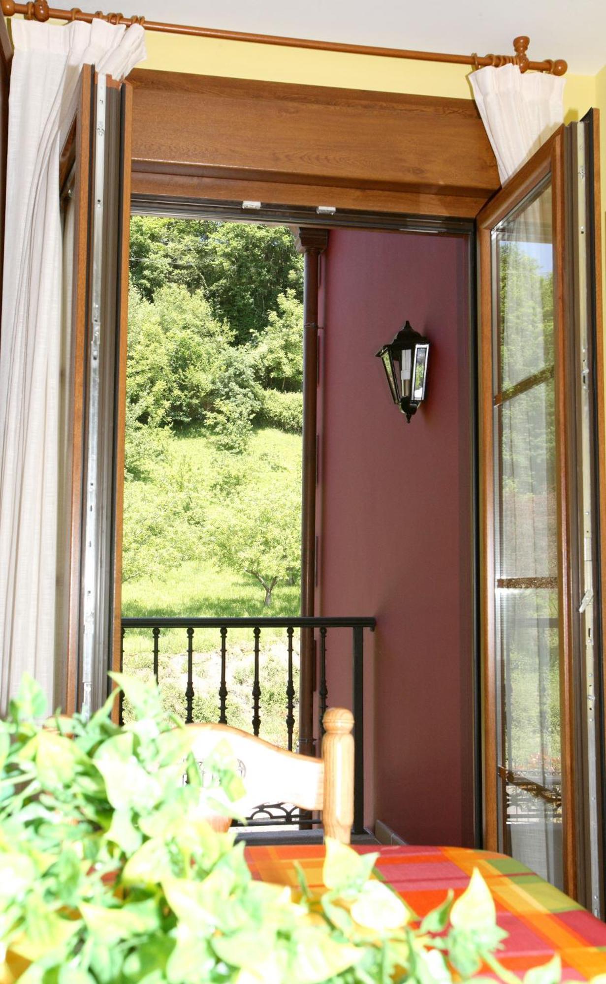 Apartamentos Rurales La Vina Cangas de Onis Bagian luar foto