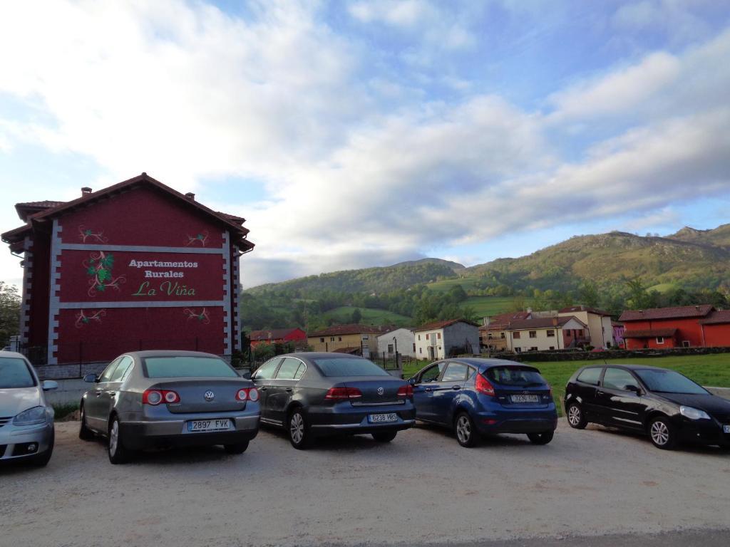 Apartamentos Rurales La Vina Cangas de Onis Bagian luar foto