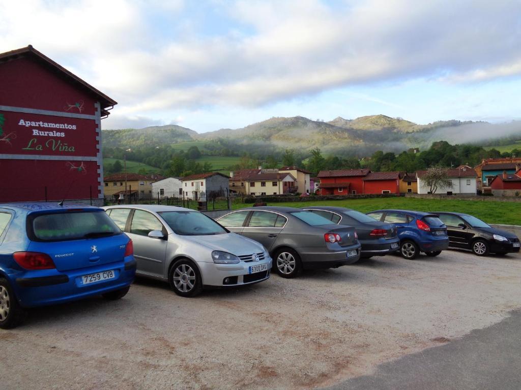 Apartamentos Rurales La Vina Cangas de Onis Bagian luar foto