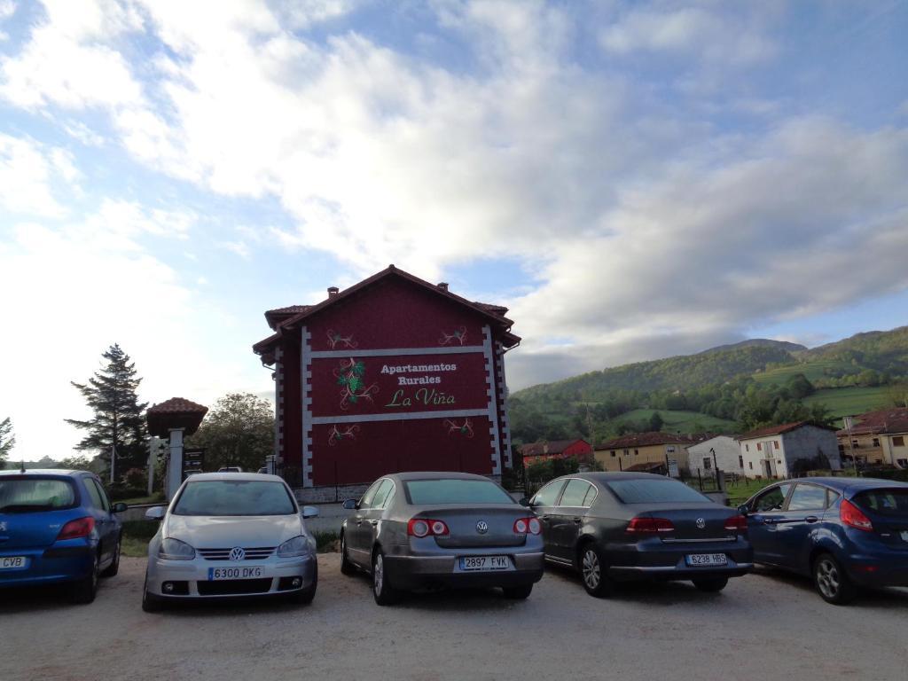 Apartamentos Rurales La Vina Cangas de Onis Bagian luar foto